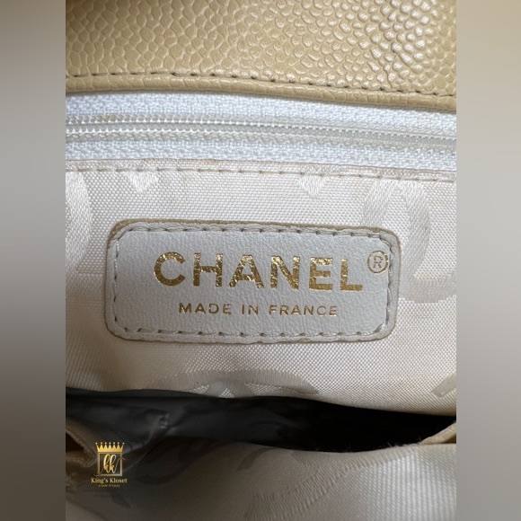 Chanel Timeless Tote Bag - Picture 9 of 15